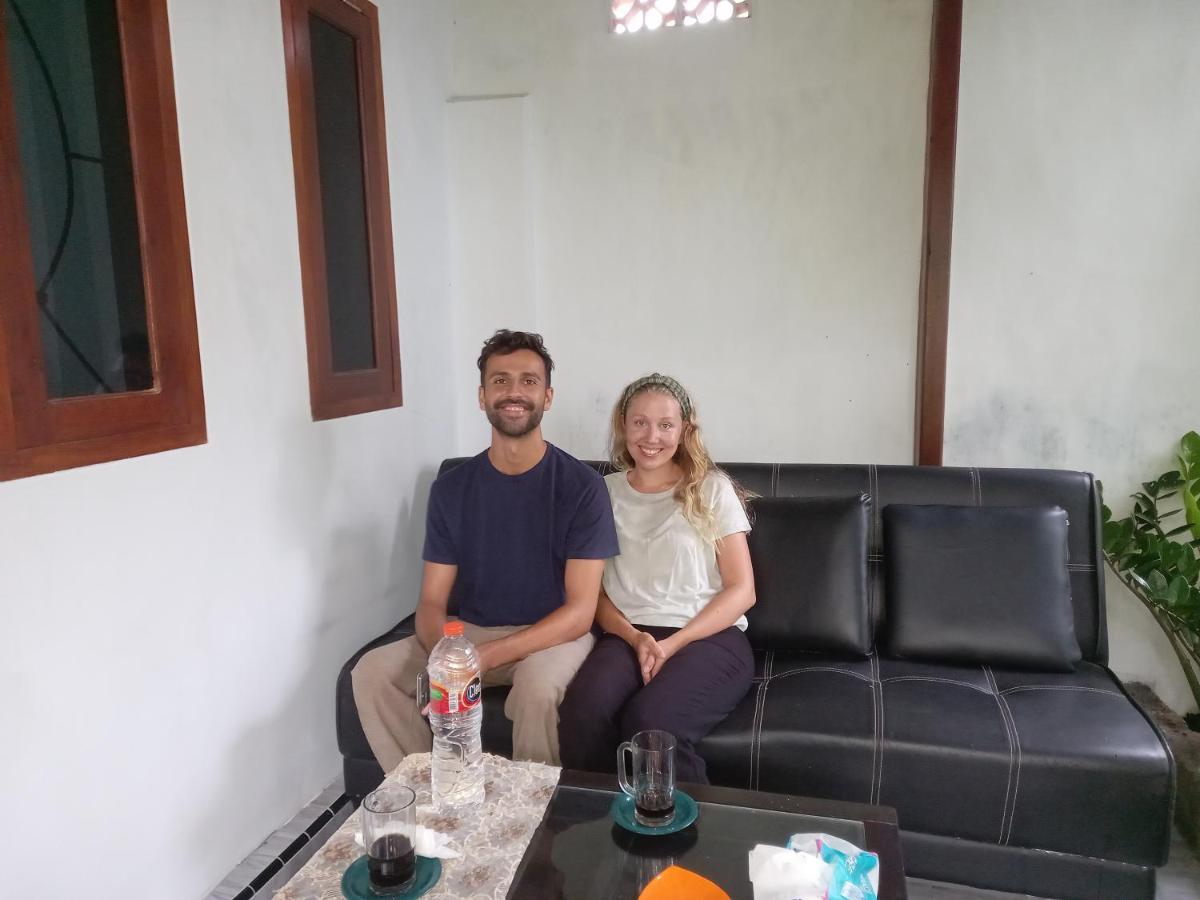 בניוואנגי Juda Homestay מראה חיצוני תמונה