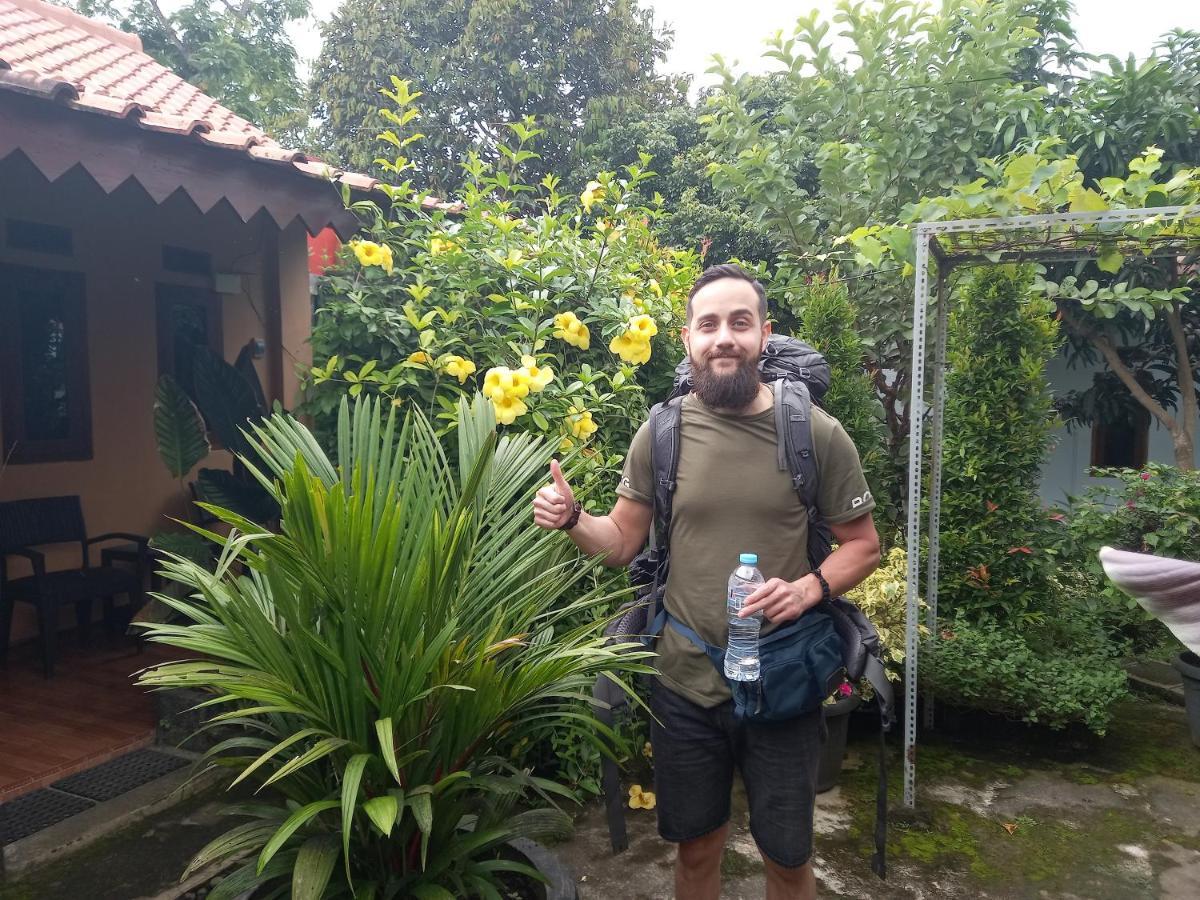 בניוואנגי Juda Homestay מראה חיצוני תמונה